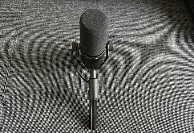 Shure SM7B front